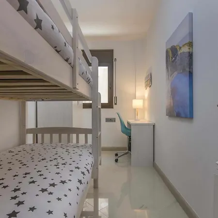 Kisa Apartments De Manresa Exterior photo
